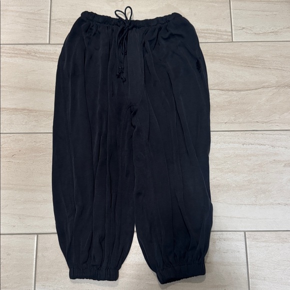 Free people movement, black momentum, balloons pants size XS - Picture 5 of 8